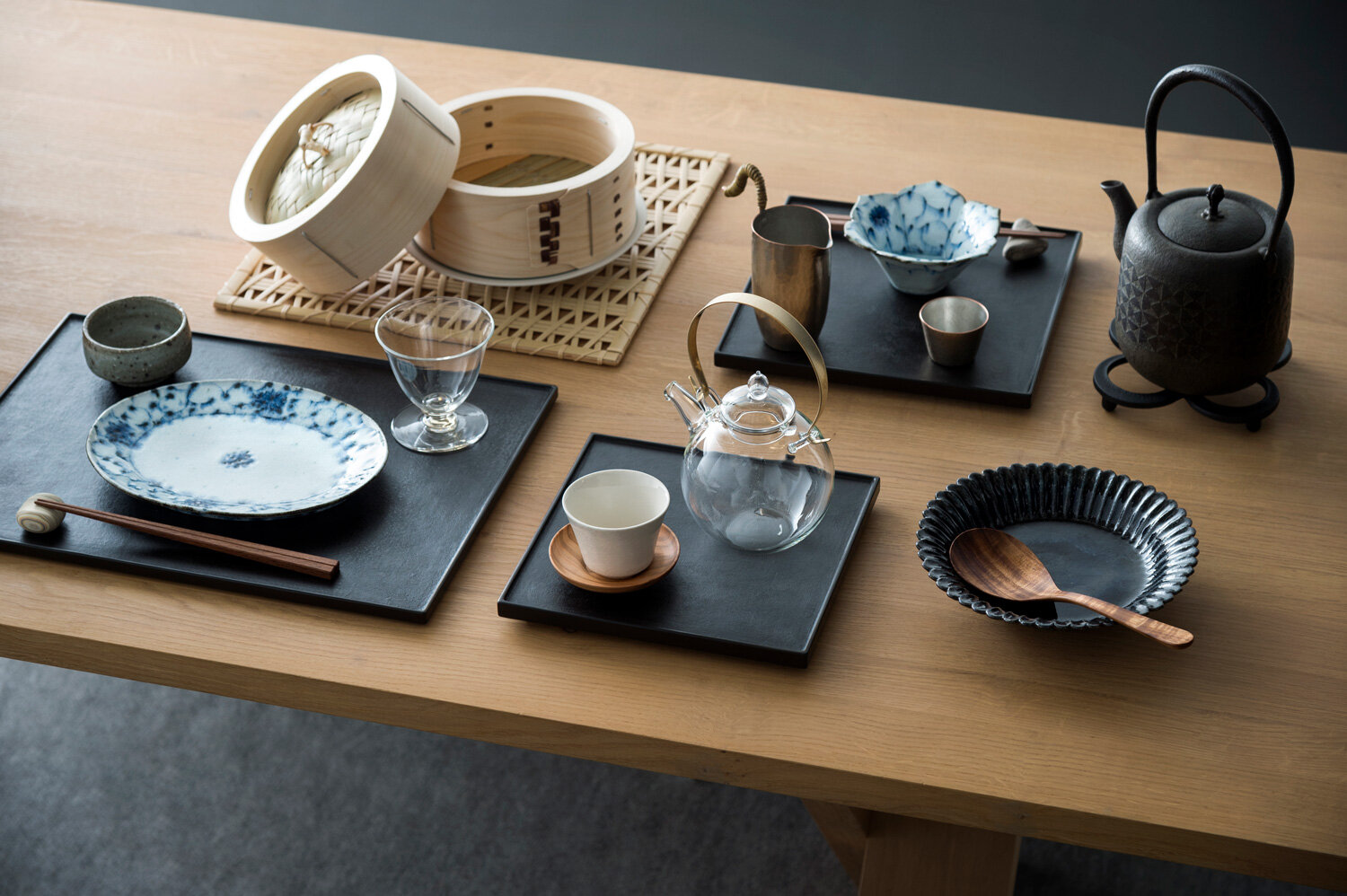 Japanese Utensils - Autumn Decoration for Enjoying Dishes -