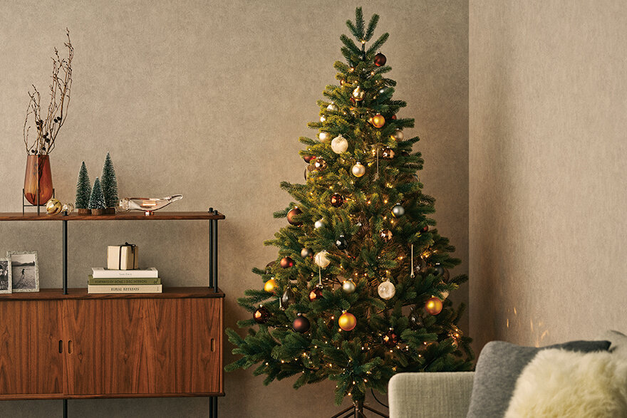 リビング・モティーフ 楽しい時間を分かち合う、居心地のよい部屋 Christmas Collection 2022
